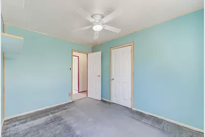 6512 W Euclid Ave, Milwaukee, WI 53219 - Photo 15