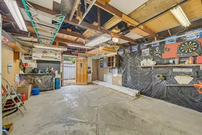 6512 W Euclid Ave, Milwaukee, WI 53219 - Photo 27