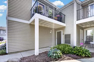 1236 N Sunnyslope Dr, Racine, WI 53406 - Photo 3
