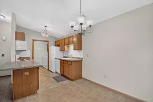 1236 N Sunnyslope Dr, Racine, WI 53406 - Photo 13