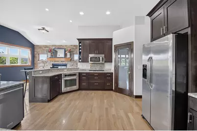 8528  94th Ave, Pleasant Prairie, WI 53158 - Photo 9