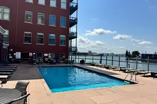 601 E Erie St, Milwaukee, WI 53202 - Photo 25