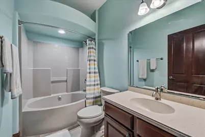 W144N9912  Sun Valley Trl, Germantown, WI 53022 - Photo 25