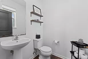 2501 Marie Cir, Waukesha, WI 53189 - Photo 41