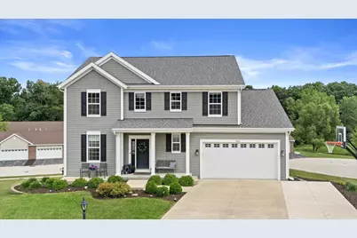 2501  Marie Cir, Waukesha, WI 53189 - Photo 49