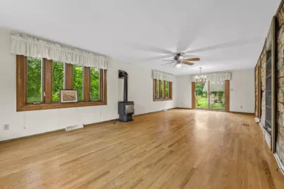 N120W20937  Freistadt Rd, Germantown, WI 53022 - Photo 5