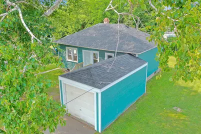 626 S 20th St, Manitowoc, WI 54220 - Photo 37