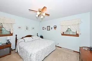 3220 S 82nd Ct, Milwaukee, WI 53219 - Photo 13
