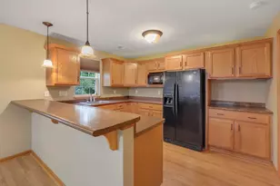122 Howell Ave, Waukesha, WI 53188 - Photo 25