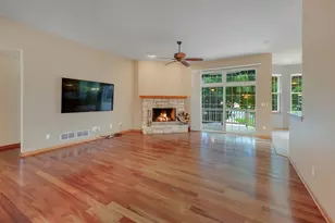 122 Howell Ave, Waukesha, WI 53188 - Photo 5