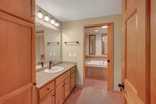 122 Howell Ave, Waukesha, WI 53188 - Photo 27