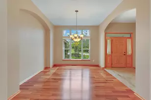 122 Howell Ave, Waukesha, WI 53188 - Photo 11