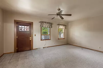 117 S Garfield Ave, Port Washington, WI 53074 - Photo 5