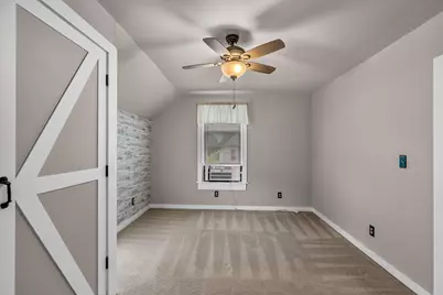 117 S Garfield Ave, Port Washington, WI 53074 - Photo 9