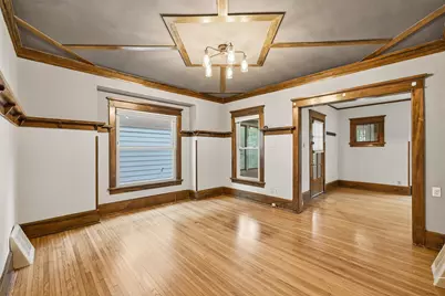 3074 S Wentworth Ave, Milwaukee, WI 53207 - Photo 11