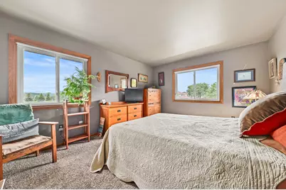10376 W Whitnall Edge Ct #204, Franklin, WI 53132 - Photo 15