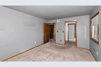 10376 W Whitnall Edge Ct #204, Franklin, WI 53132 - Photo 17