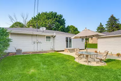 6619  Manchester Dr, Greendale, WI 53129 - Photo 27