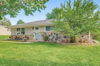 6619  Manchester Dr, Greendale, WI 53129 - Photo 3