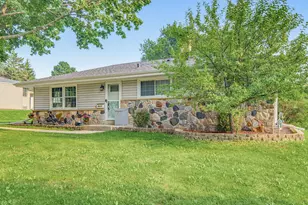 6619 Manchester Dr, Greendale, WI 53129 - Photo 3