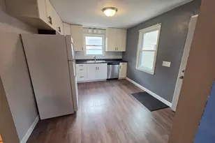 1312 S 18th St, Manitowoc, WI 54220 - Photo 5