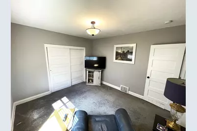 1301 E Seeley St, Milwaukee, WI 53207 - Photo 19
