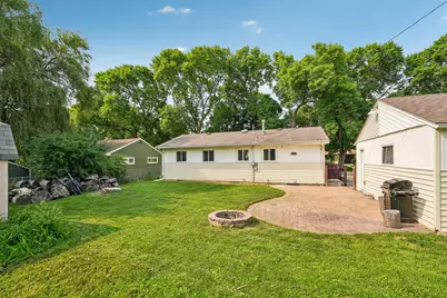 1633  Aldoro Dr, Waukesha, WI 53188 - Photo 45