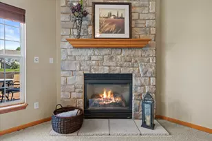 115 Howell Ave, Waukesha, WI 53188 - Photo 9