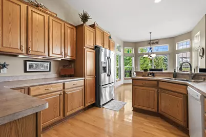 115  Howell Ave, Waukesha, WI 53188 - Photo 11