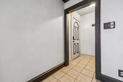 2542 N 53rd St #2542A, Milwaukee, WI 53210 - Photo 3