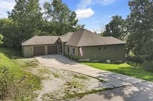 W913 Washington Ave, Bloomfield, WI 53105 - Photo 43