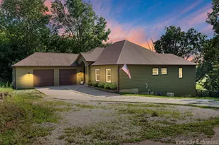 W913 Washington Ave, Bloomfield, WI 53105 - Photo 45
