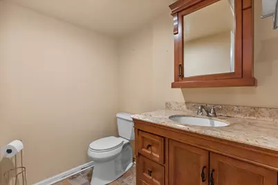4107  Graceland Blvd, Racine, WI 53405 - Photo 25