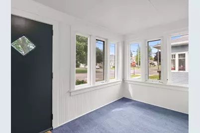 1520  Columbus St, Manitowoc, WI 54220 - Photo 9