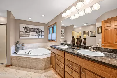 W765  Potters Cir, East Troy, WI 53120 - Photo 17