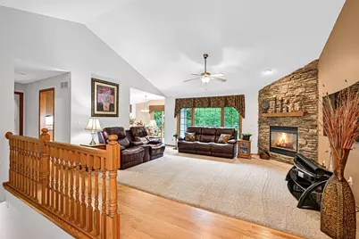 W765  Potters Cir, East Troy, WI 53120 - Photo 7