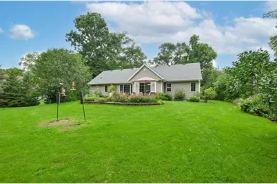 W765  Potters Cir, East Troy, WI 53120 - Photo 33