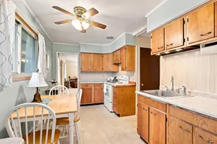 2529 S 15th St, Sheboygan, WI 53081 - Photo 3