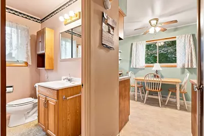 2529 S 15th St, Sheboygan, WI 53081 - Photo 9