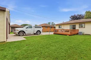 2529 S 15th St, Sheboygan, WI 53081 - Photo 17