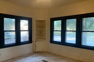 3203 W Vine St, Milwaukee, WI 53208 - Photo 3
