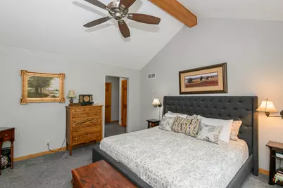643  Cardiff Dr, Hartland, WI 53029 - Photo 23