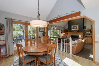 643  Cardiff Dr, Hartland, WI 53029 - Photo 11