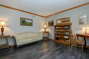 643 Cardiff Dr, Hartland, WI 53029 - Photo 21