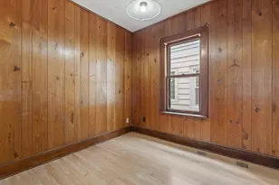 2032 N 58th St, Milwaukee, WI 53208 - Photo 15