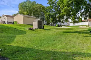 518 E Loos St, Hartford, WI 53027 - Photo 13