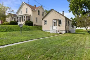 518 E Loos St, Hartford, WI 53027 - Photo 3