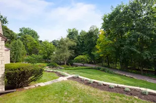 466 N Lower Gardens Rd, Fontana, WI 53125 - Photo 185