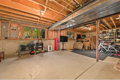 W264N2062  Deer Haven Ct #2, Pewaukee, WI 53072 - Photo 29