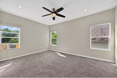 2650 N Fratney St, Milwaukee, WI 53212 - Photo 21